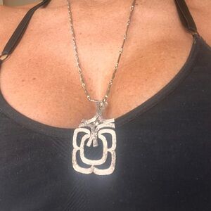 Vintage 70s Avon Silver Tone Pendant Necklace Signed Sculptural Modern MCM 22”